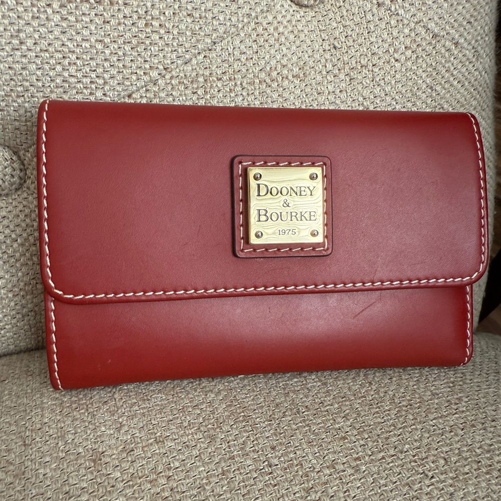 Dooney & Bourke Leather Trifold Wallet
